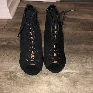 Bamboo lace up heals
